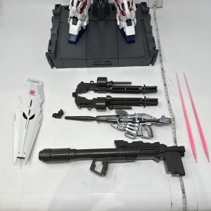 Mô hình lắp ráp PG RX-0 Unicorn Gundam + LED Bandai 1/60 - Ảnh 6
