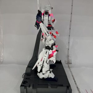 Mô hình lắp ráp PG RX-0 Unicorn Gundam + LED Bandai 1/60 - Ảnh 7